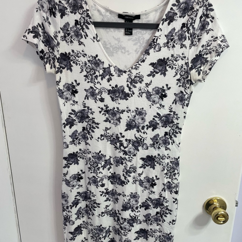 Bodycon floral dress